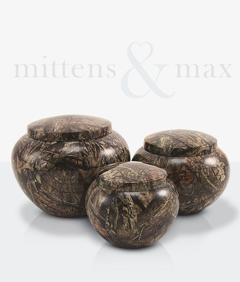 Noah Oak Camo Pet Urn - Mittens & Max, LLC